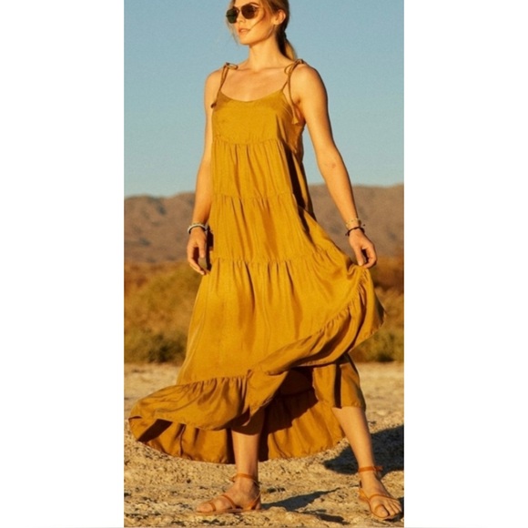 UNSUBSCRIBED | NWT $248 Asymmetrical Silk Tiered Dress in Tank Tan, Size 4 - Picture 12 of 12